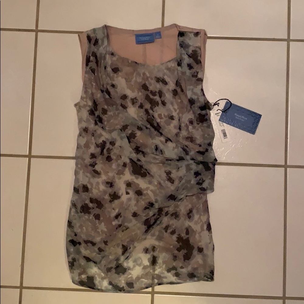 Vera Wang top